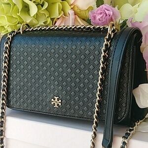 ❌ SOLD ❌ Classy Black Tory Burch Shoulder Bag